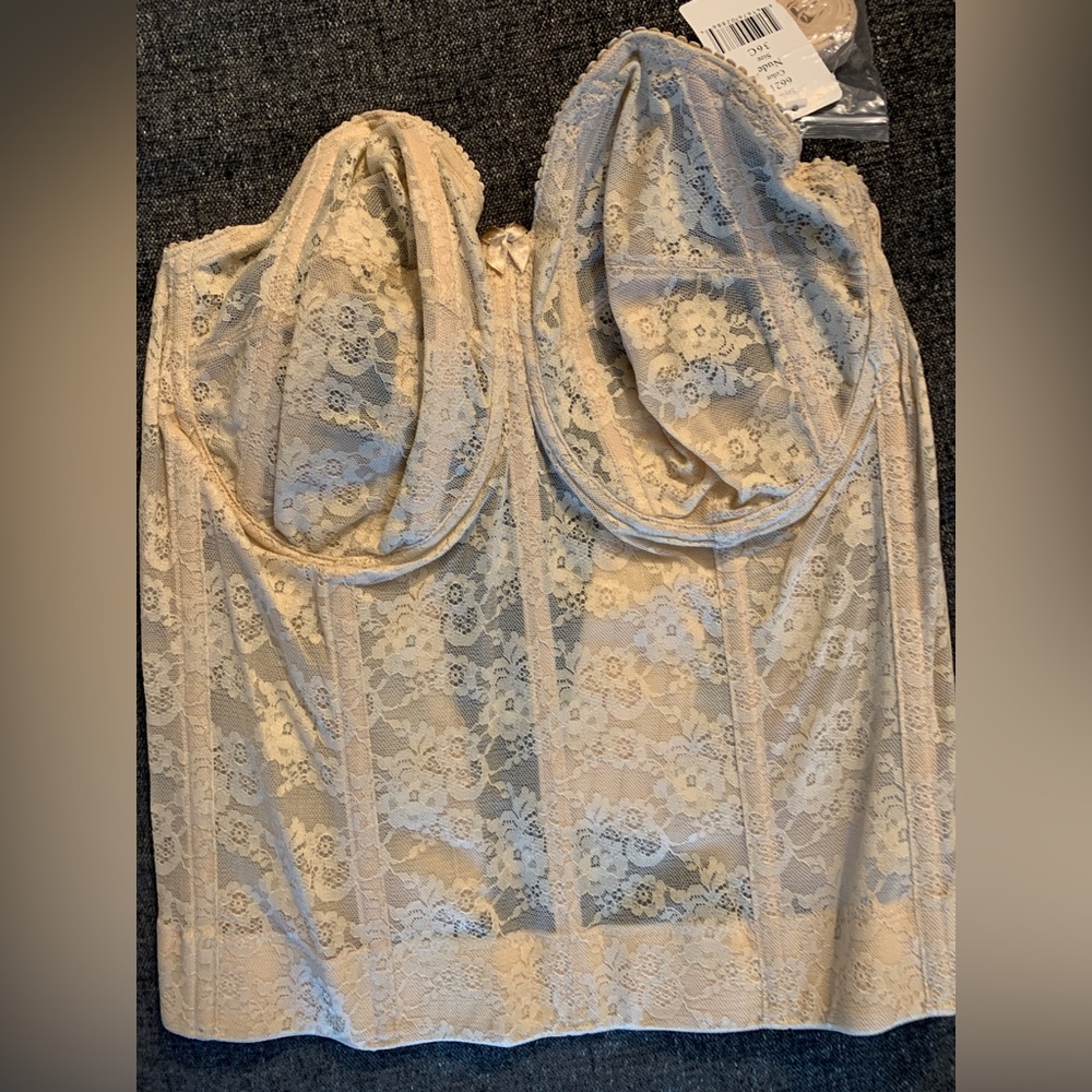 Elila corset bra with removable straps